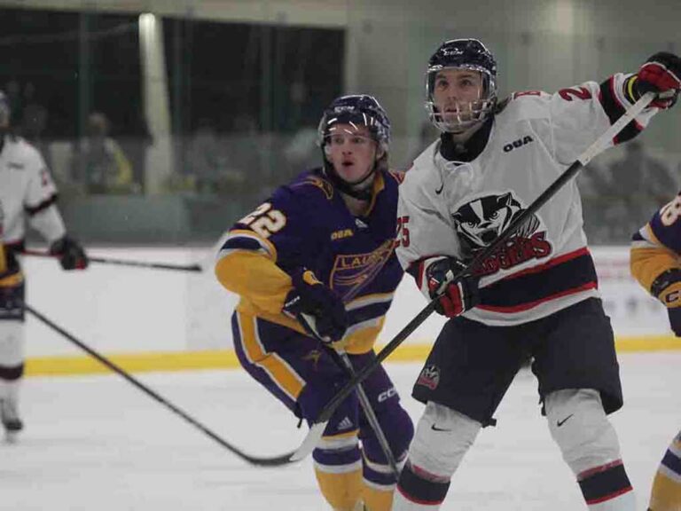 Badgers’ men’s hockey strengthens their hold on first in the OUA after a two-win weekend